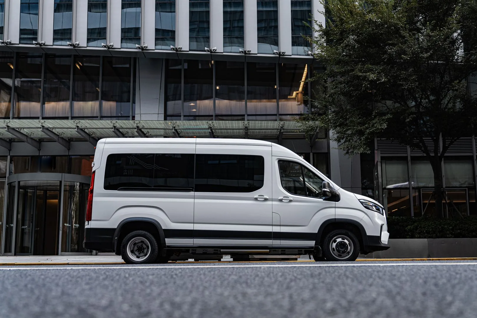 MAXUS eDeliver 9